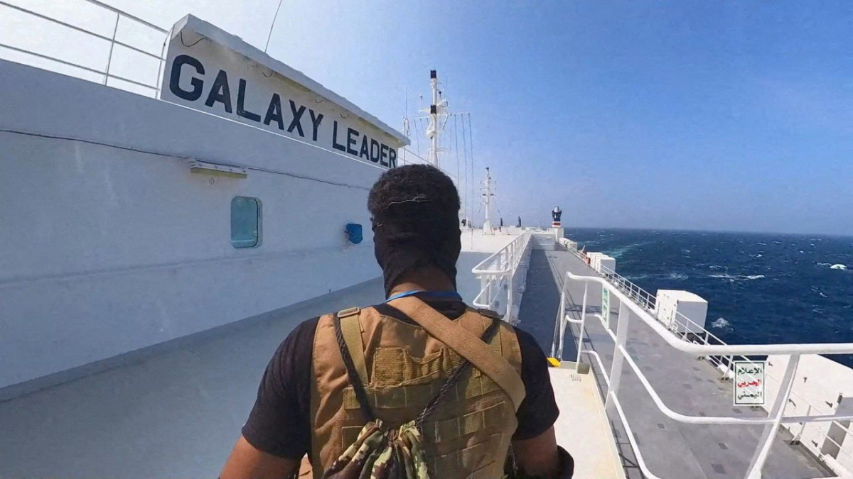 هجمات البحر الأحمر: قيود إضافية تُكبِّل سلاسل الإمداد إلى اليمن